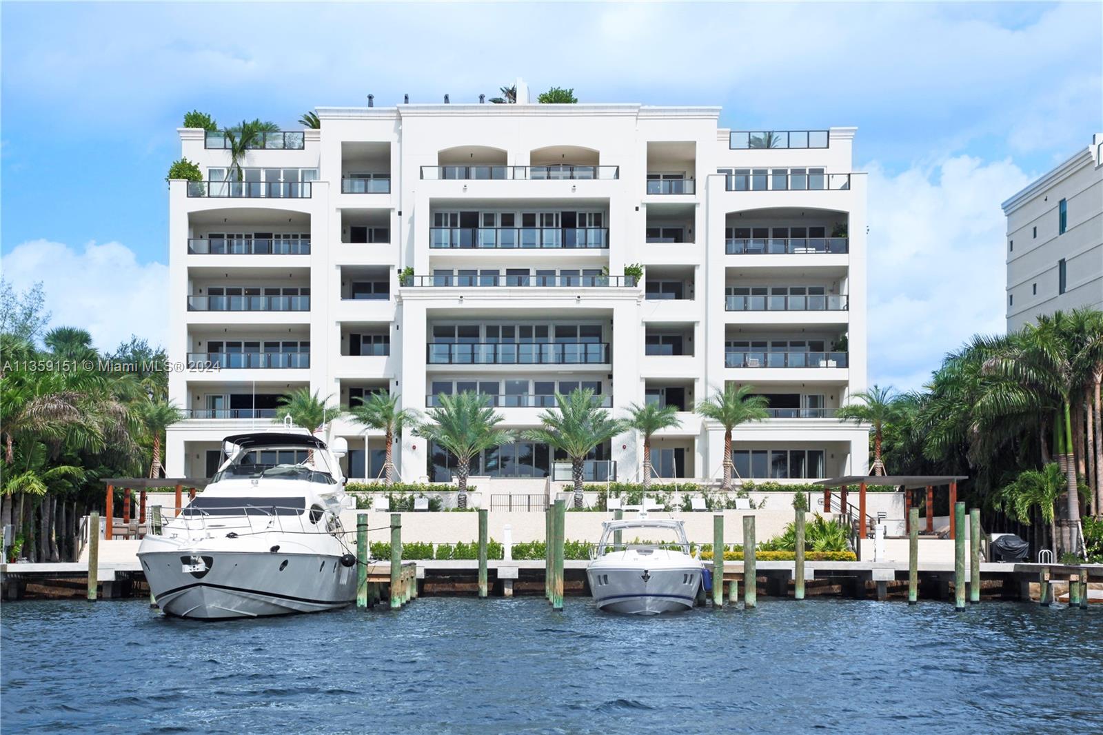 RESIDENCES AT VIZCAYA - Residential