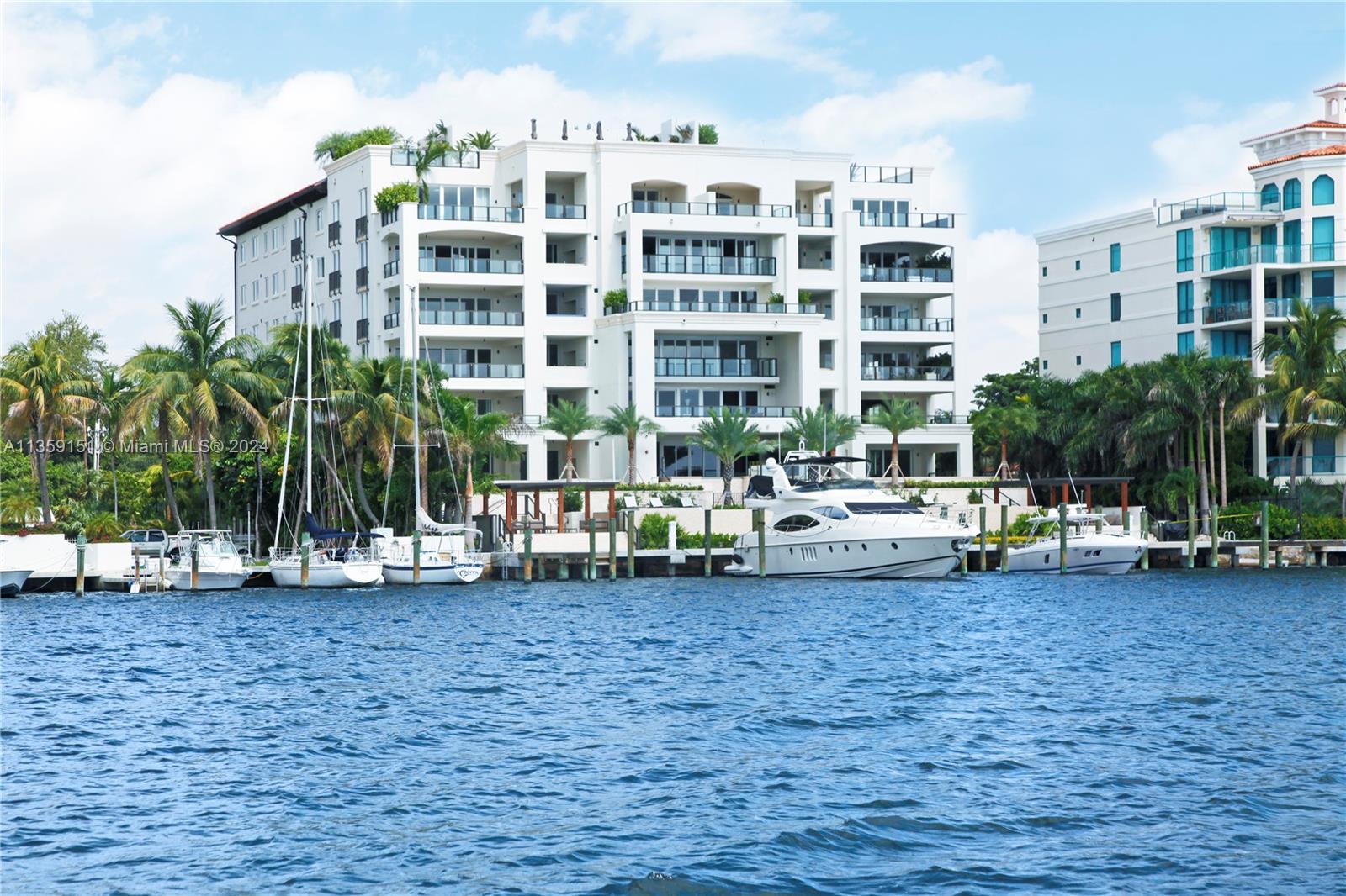 RESIDENCES AT VIZCAYA - Residential