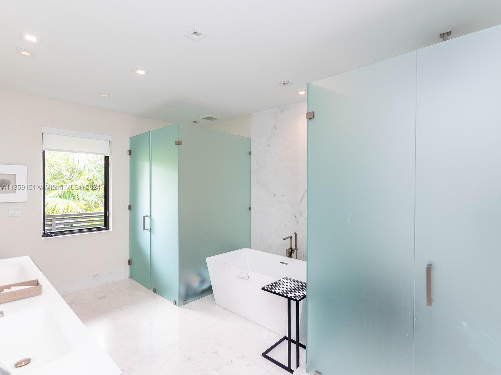 RESIDENCES AT VIZCAYA - Residential