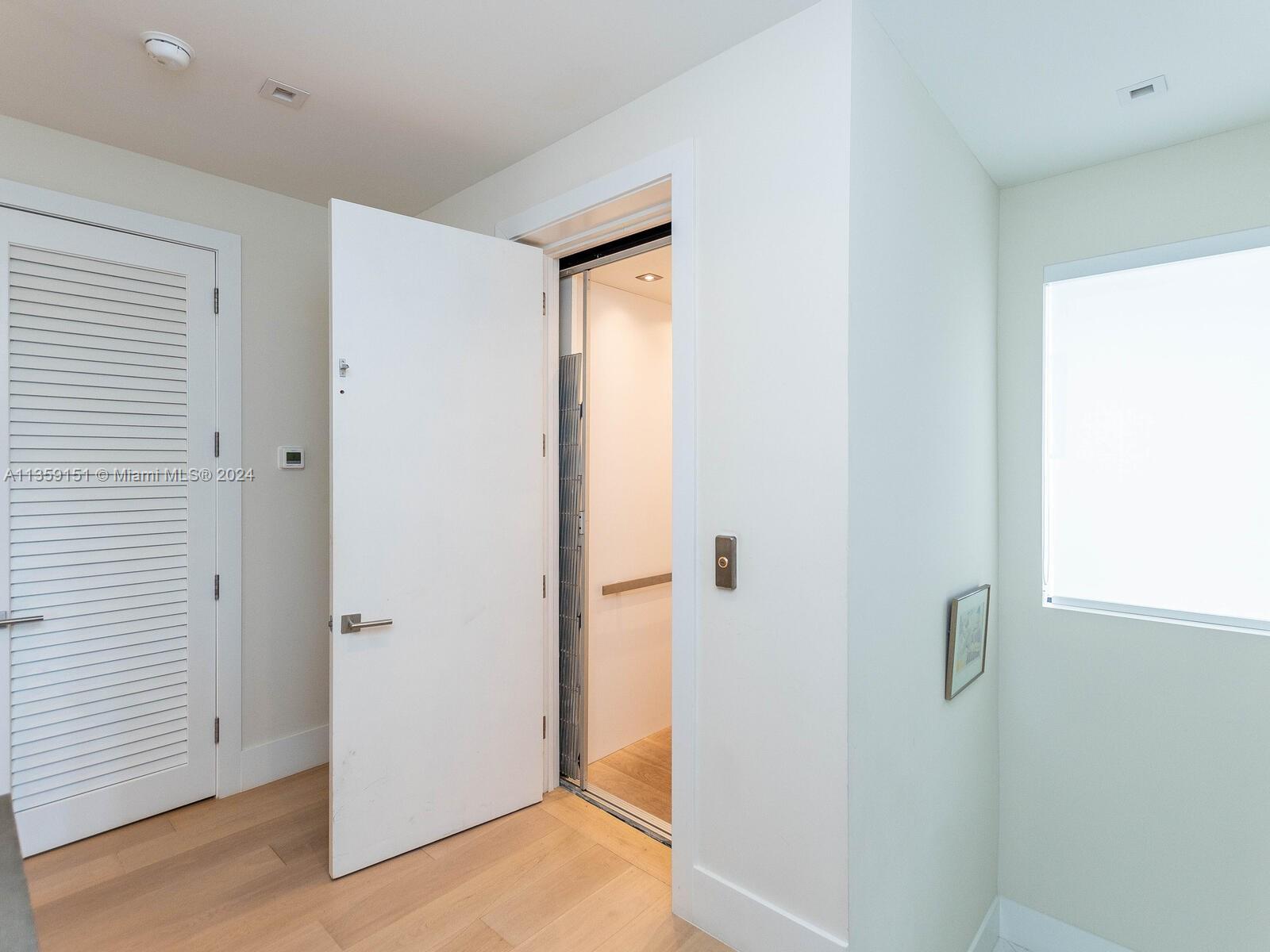 RESIDENCES AT VIZCAYA - Residential