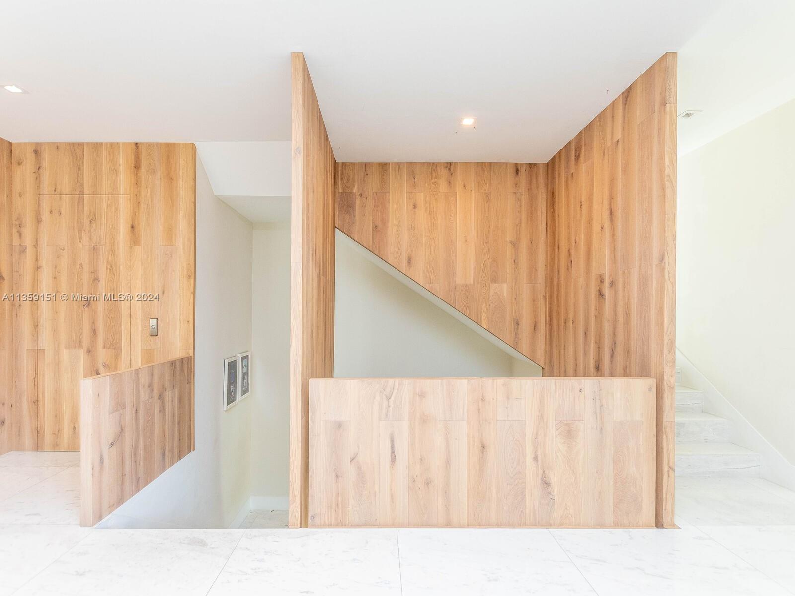 RESIDENCES AT VIZCAYA - Residential