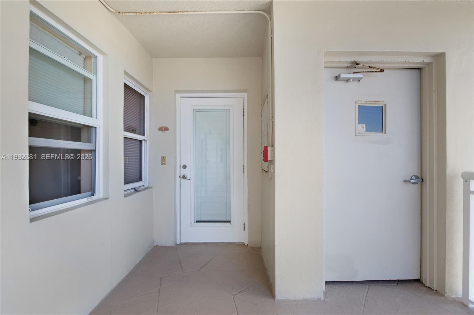 NO 1 PALM-AIRE AT CORAL K - Residential