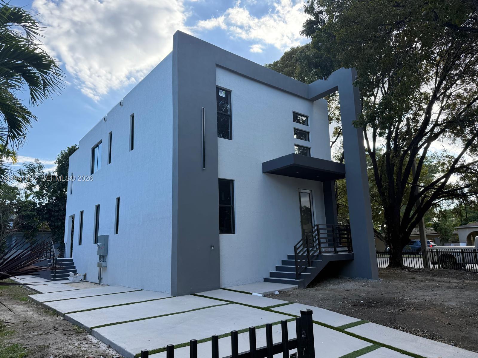 GROVE PARK - Residential