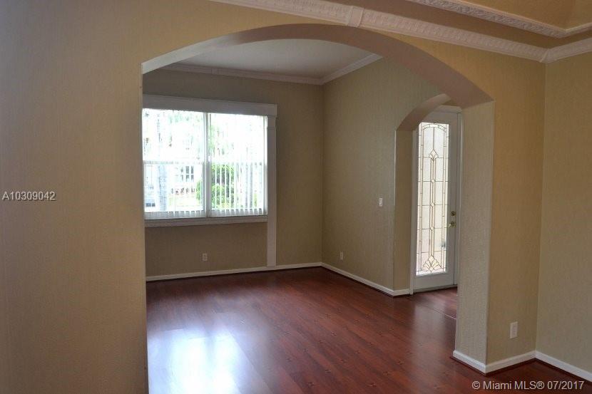 VULCAN MATERIALS COMPANY - Residential Lease