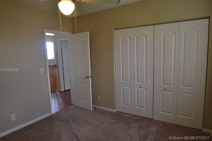 VULCAN MATERIALS COMPANY - Residential Lease