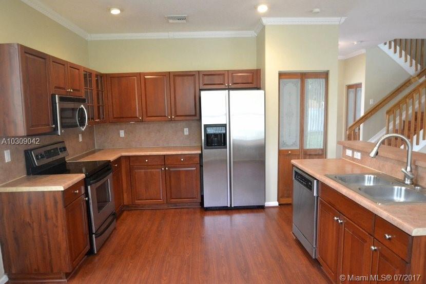 VULCAN MATERIALS COMPANY - Residential Lease