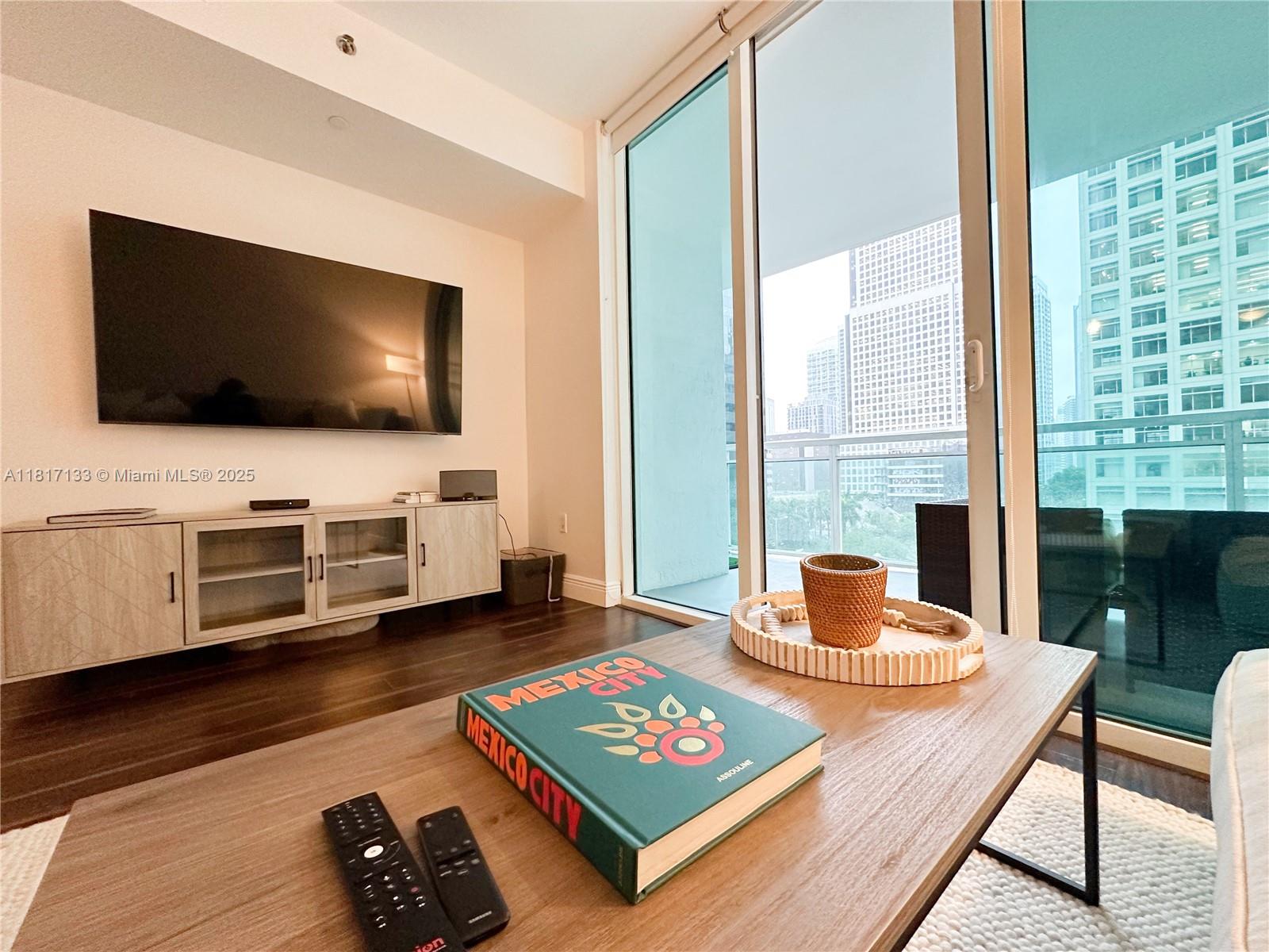 Rental Property at 951 Brickell Ave 601, Miami, Broward County, Florida - Bedrooms: 1 
Bathrooms: 1  - $3,400 MO.