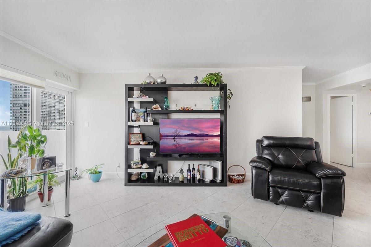 SKY HARBOUR EAST CONDO - Residential