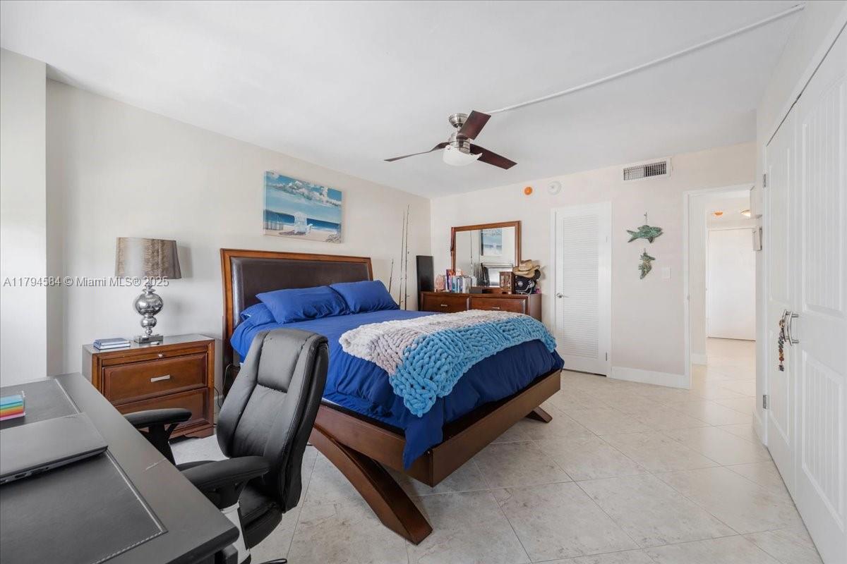 SKY HARBOUR EAST CONDO - Residential