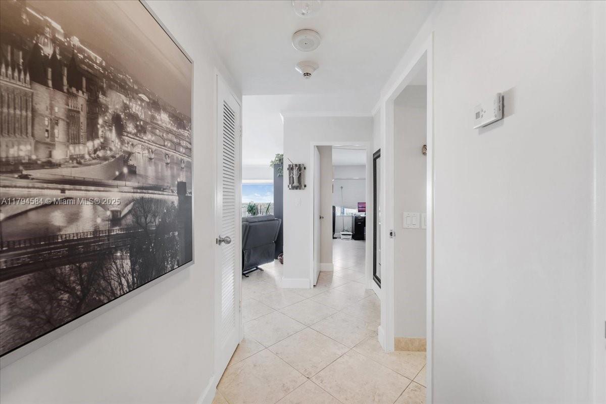 SKY HARBOUR EAST CONDO - Residential