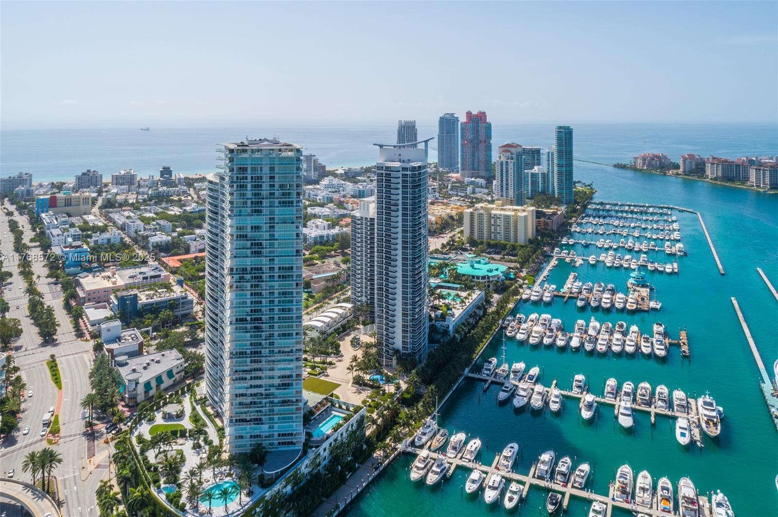 ICON CONDO - Residential