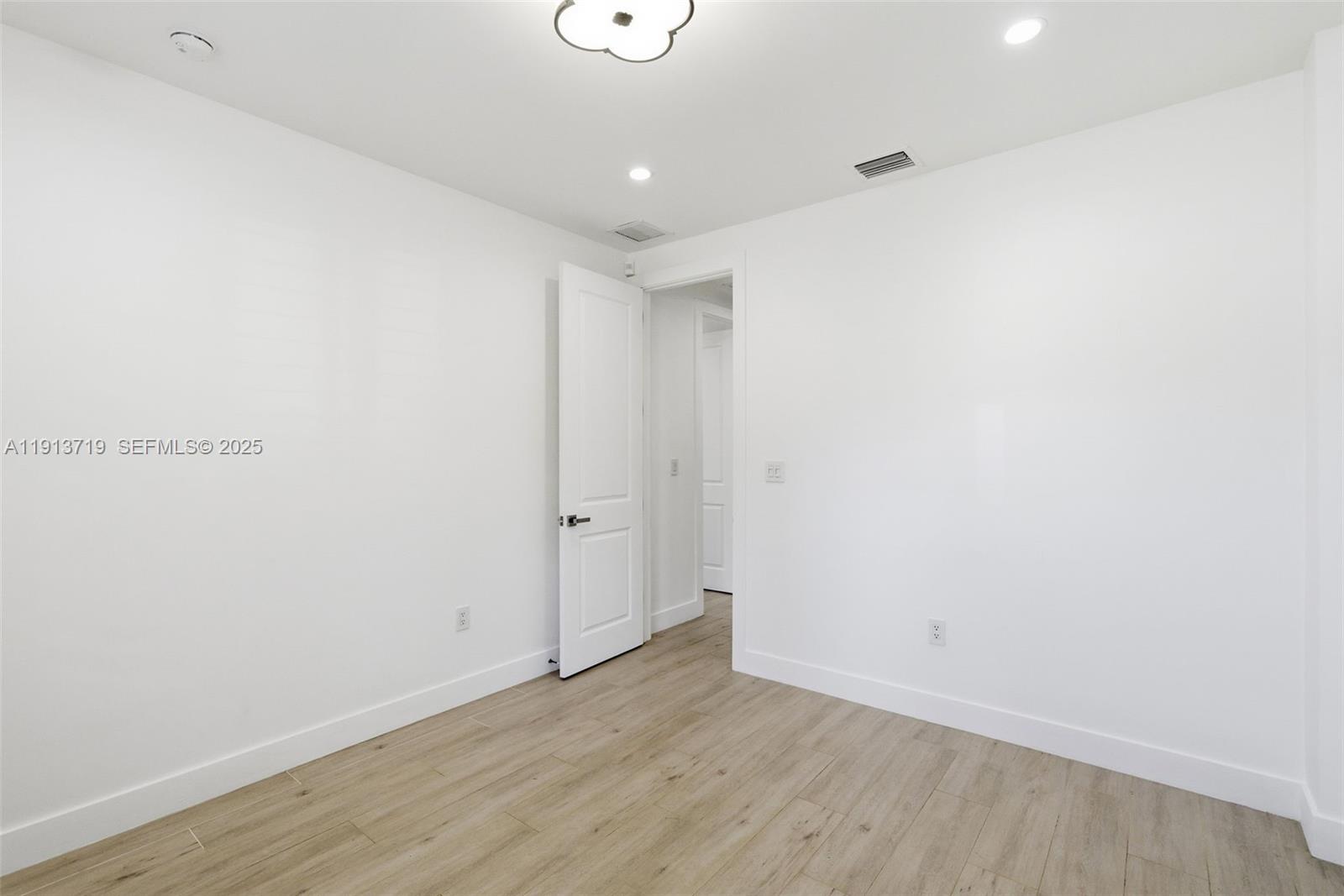 DAIGLES SUB - Residential