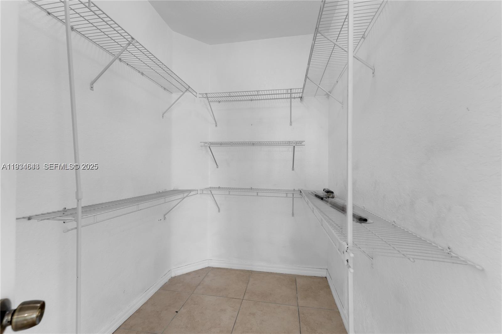 SOUTH POINT FIRST ADDITIO - Residential