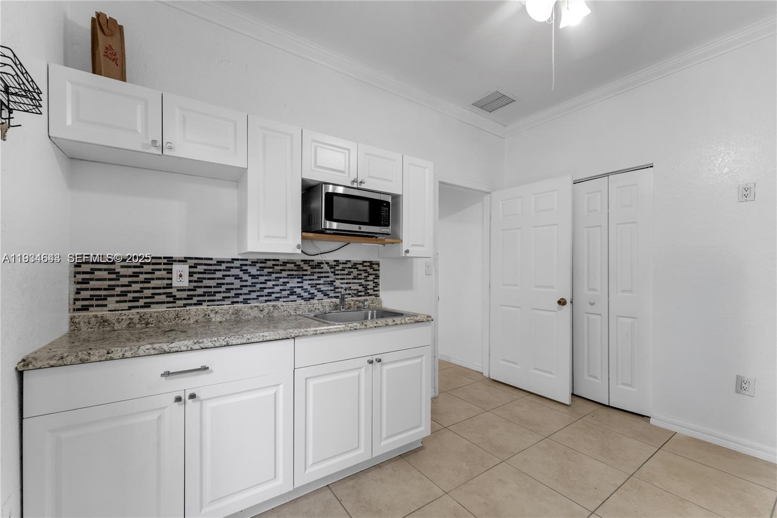 SOUTH POINT FIRST ADDITIO - Residential