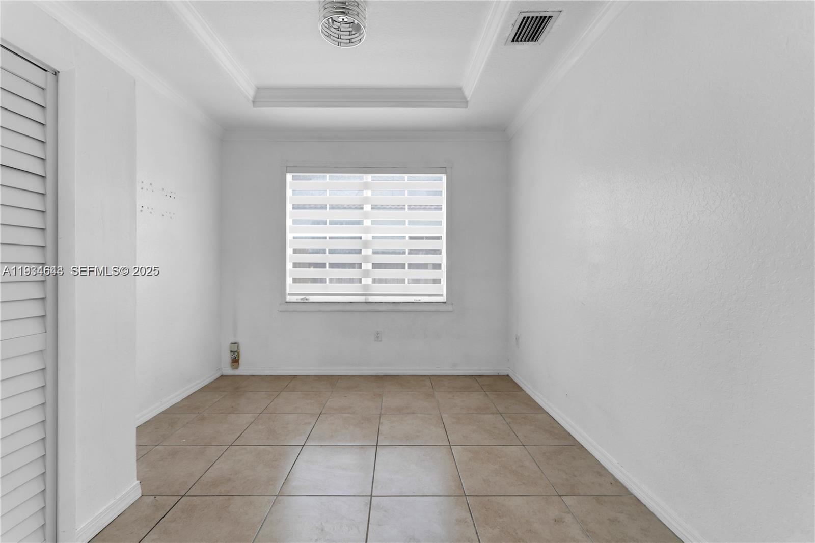 SOUTH POINT FIRST ADDITIO - Residential