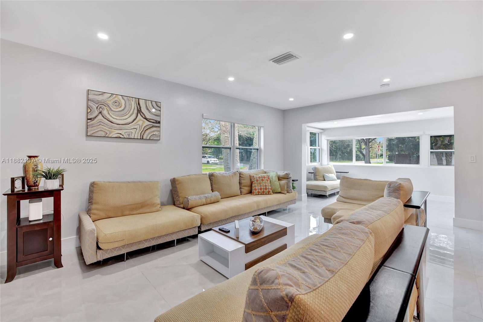 YELLOWSTONE PARK AMEN PLA - Residential