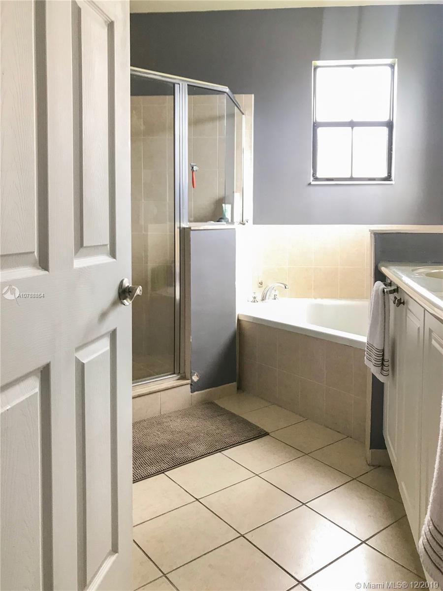 SILVER PALM EAST SEC TWO - Residential