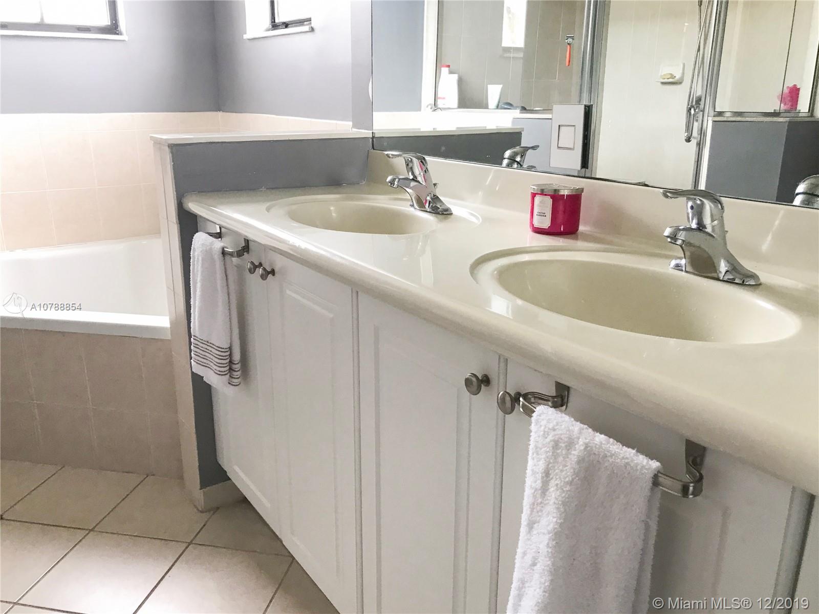 SILVER PALM EAST SEC TWO - Residential