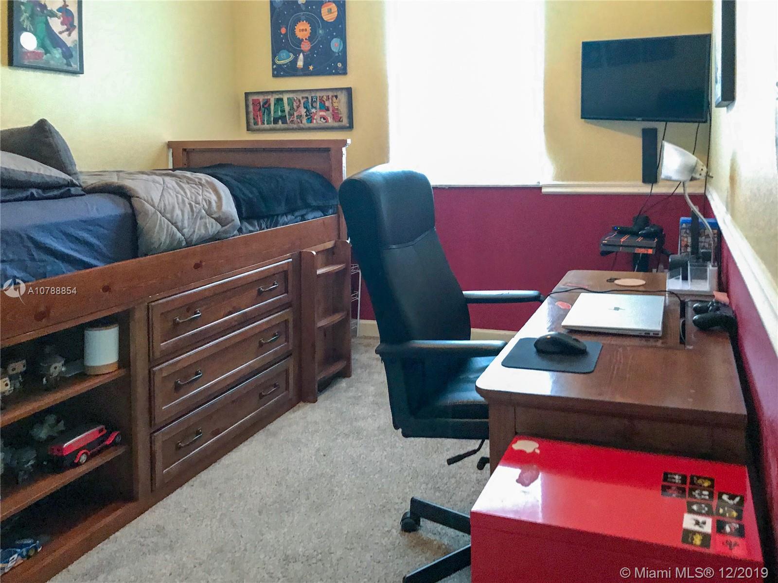 SILVER PALM EAST SEC TWO - Residential