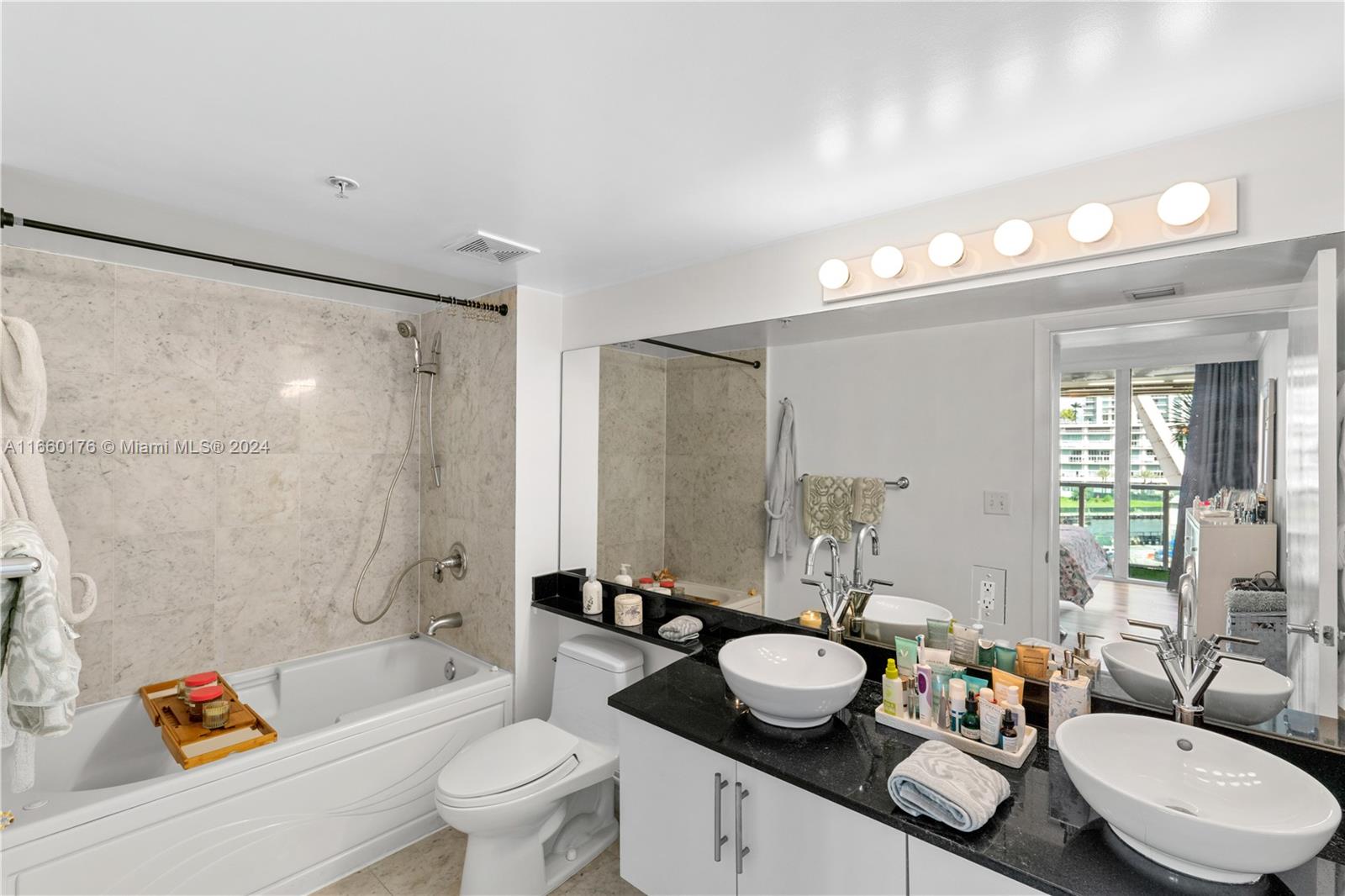 BRICKELL ON THE RIVER N T - Residential Lease