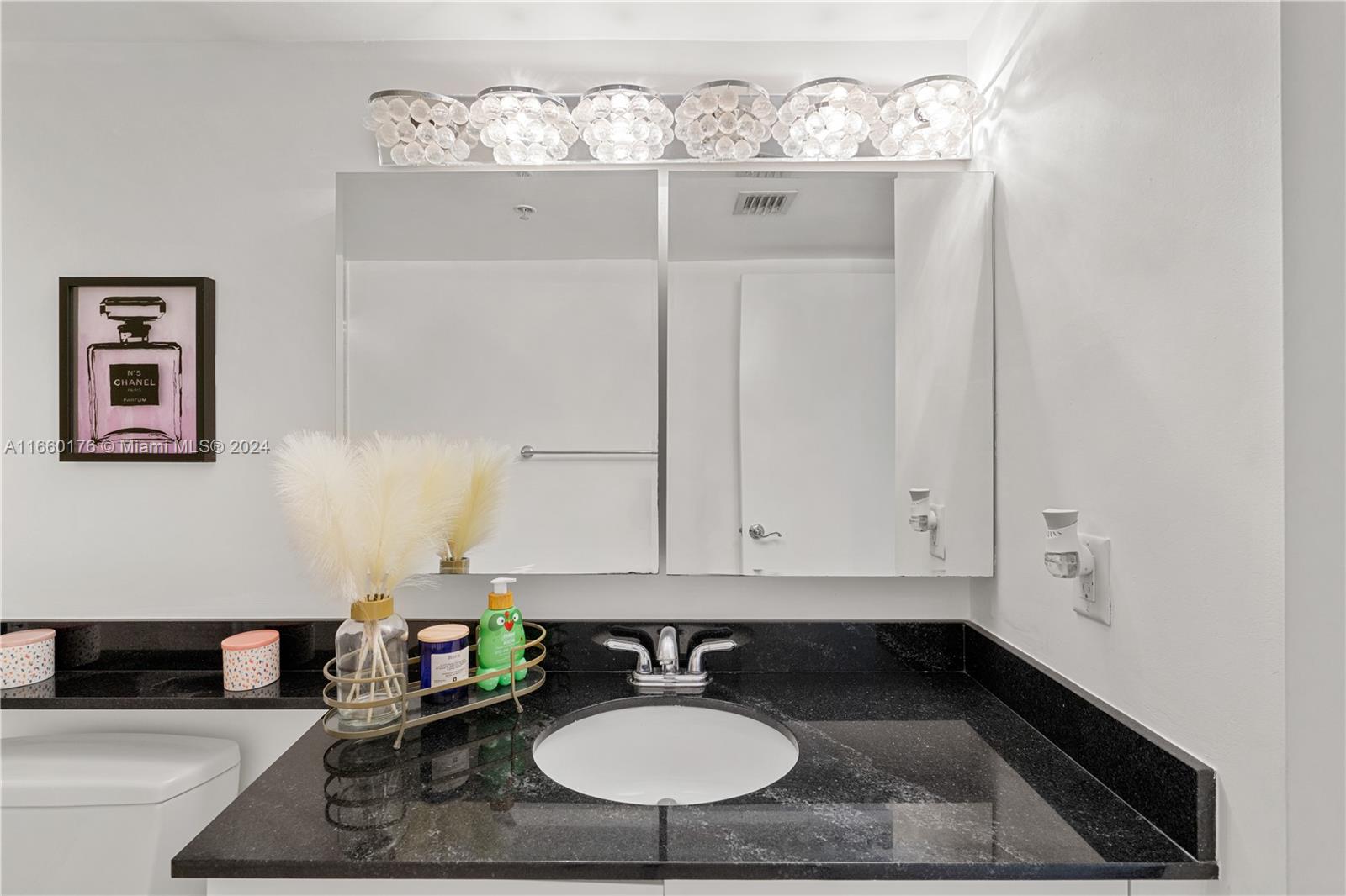 BRICKELL ON THE RIVER N T - Residential Lease