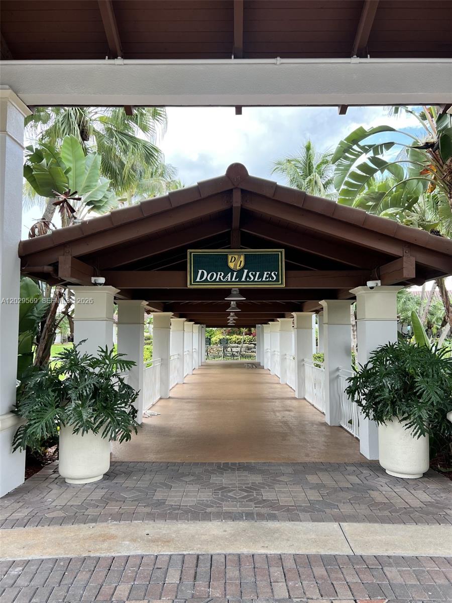 CAPTIVA CONDO B - Residential