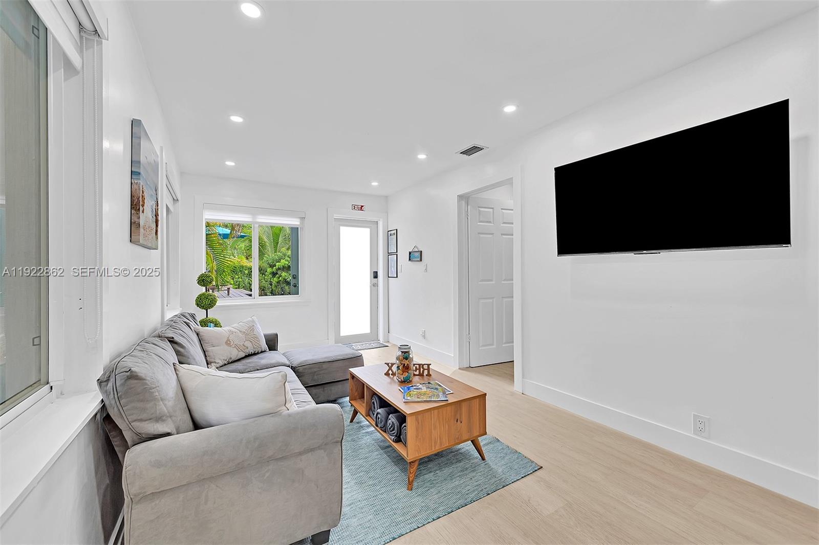 RIVERSIDE PARK - Residential