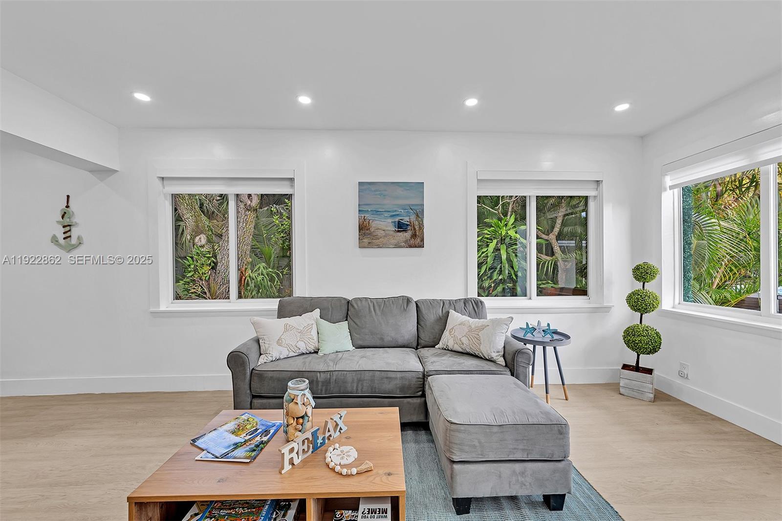 RIVERSIDE PARK - Residential