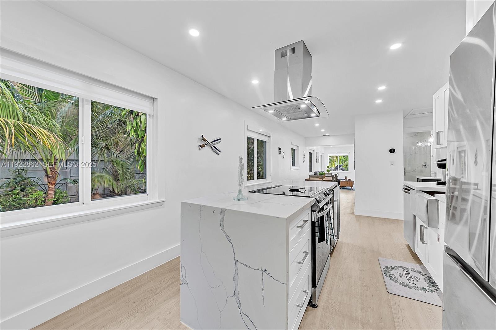 RIVERSIDE PARK - Residential