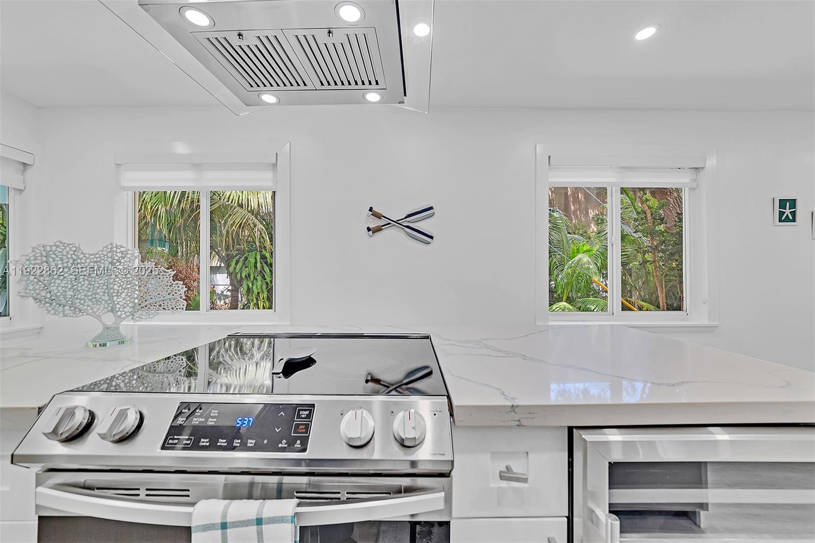 RIVERSIDE PARK - Residential