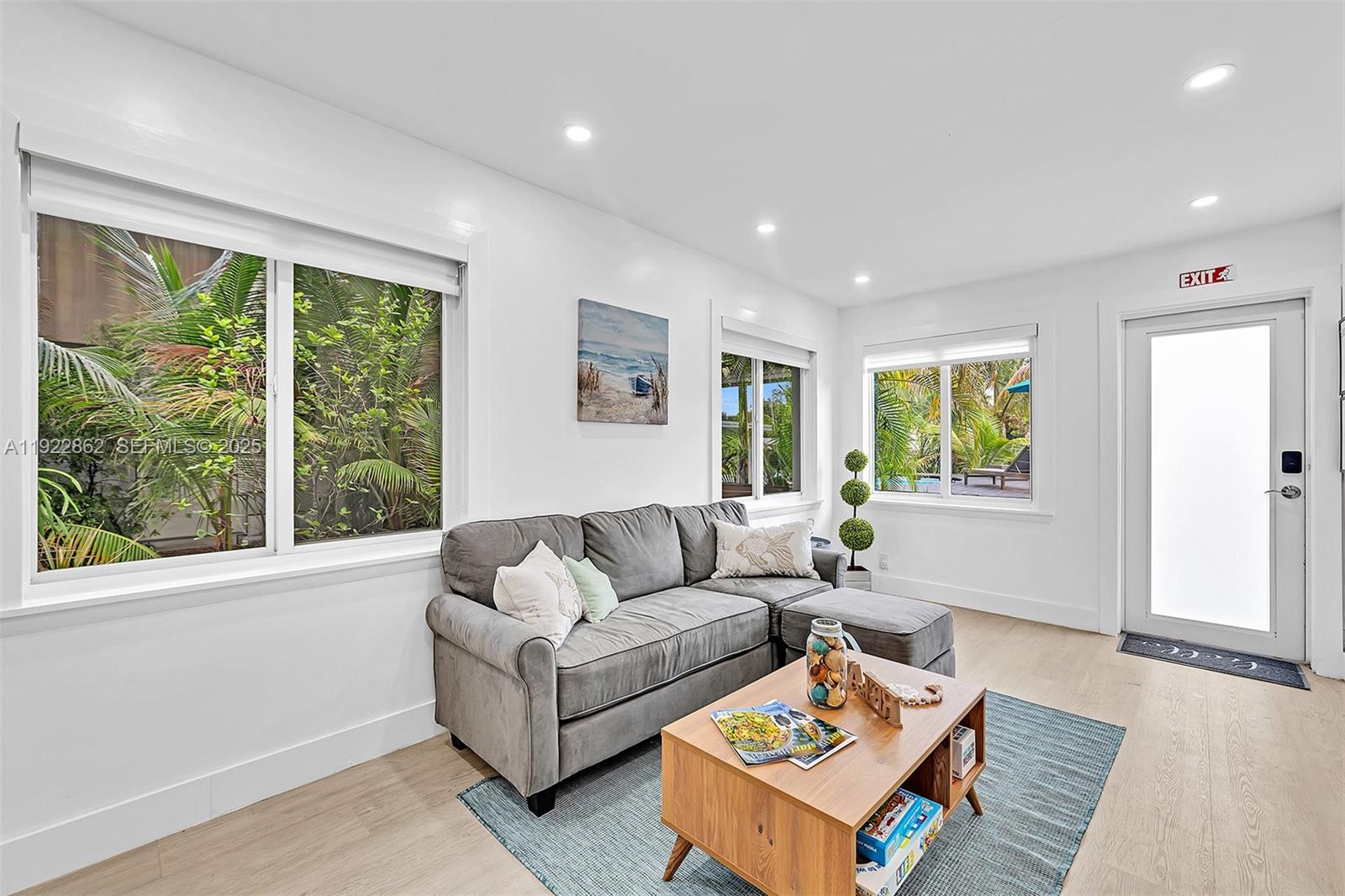 RIVERSIDE PARK - Residential