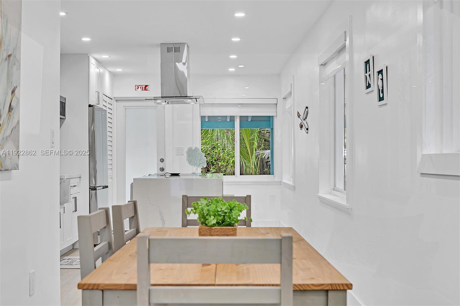 RIVERSIDE PARK - Residential