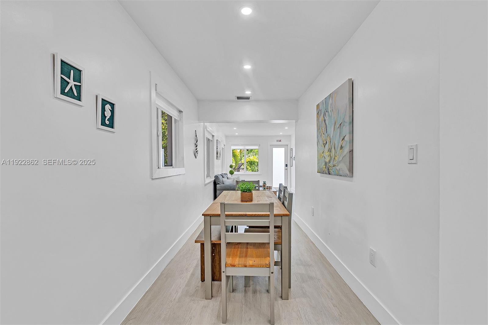 RIVERSIDE PARK - Residential