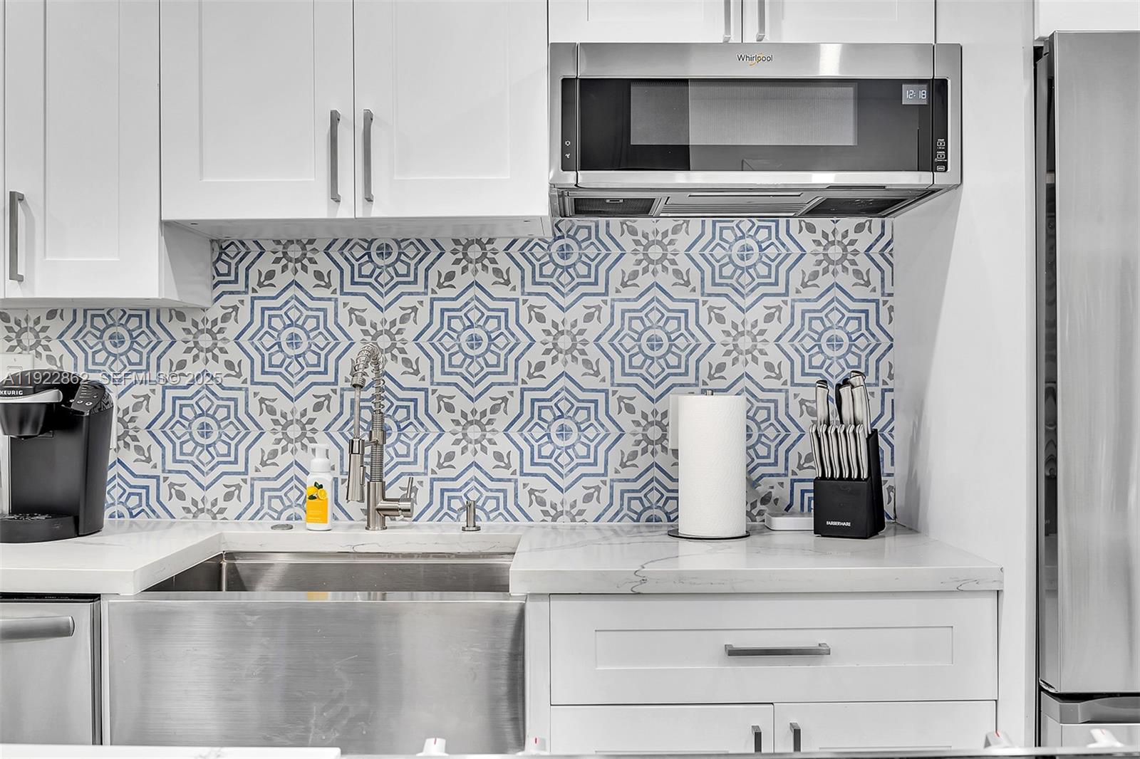 RIVERSIDE PARK - Residential