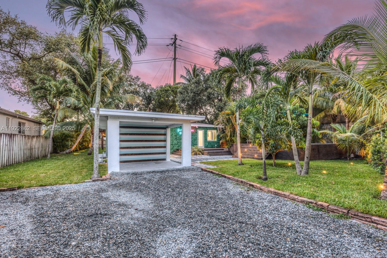 RIVERSIDE PARK - Residential