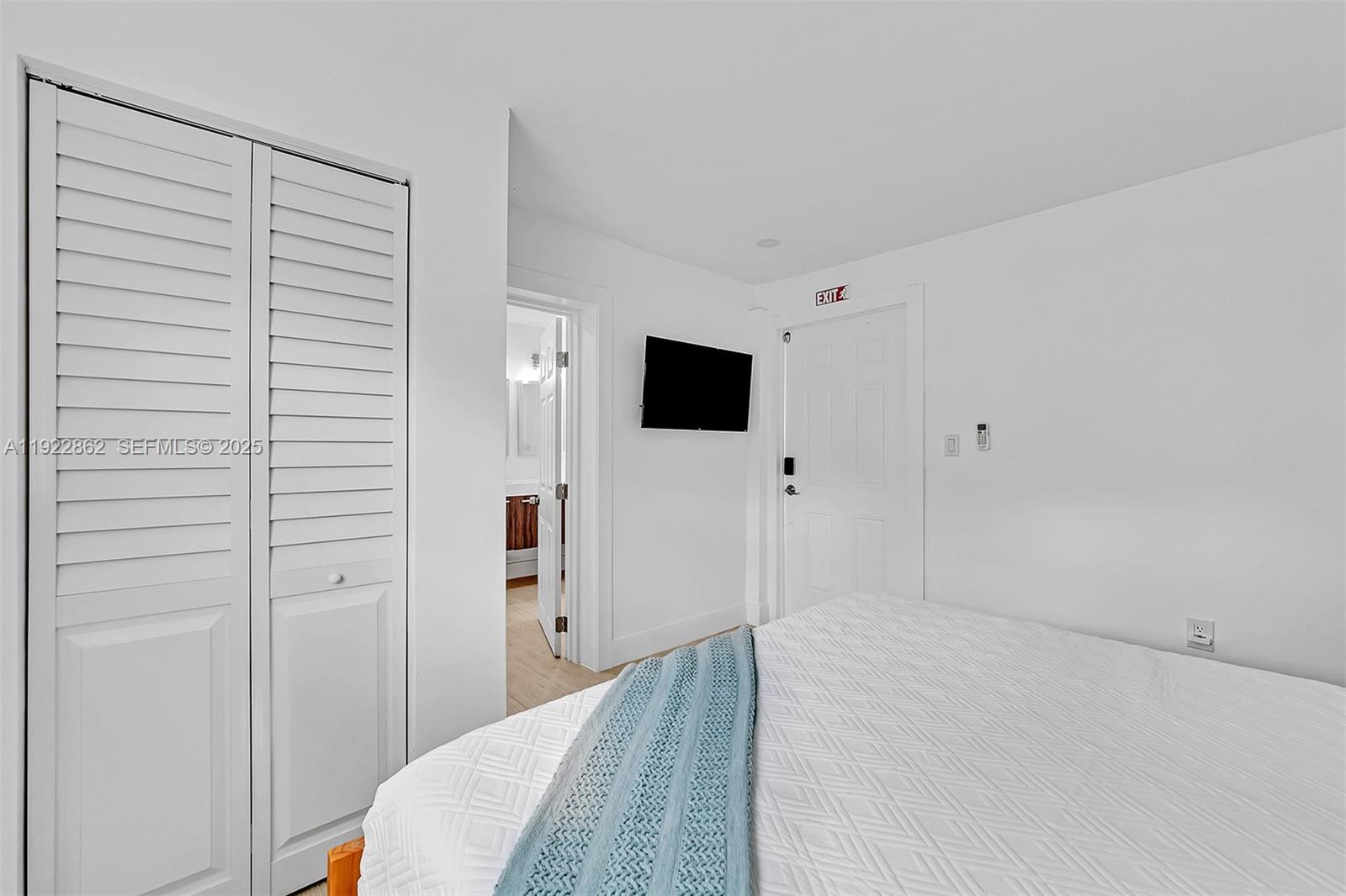 RIVERSIDE PARK - Residential