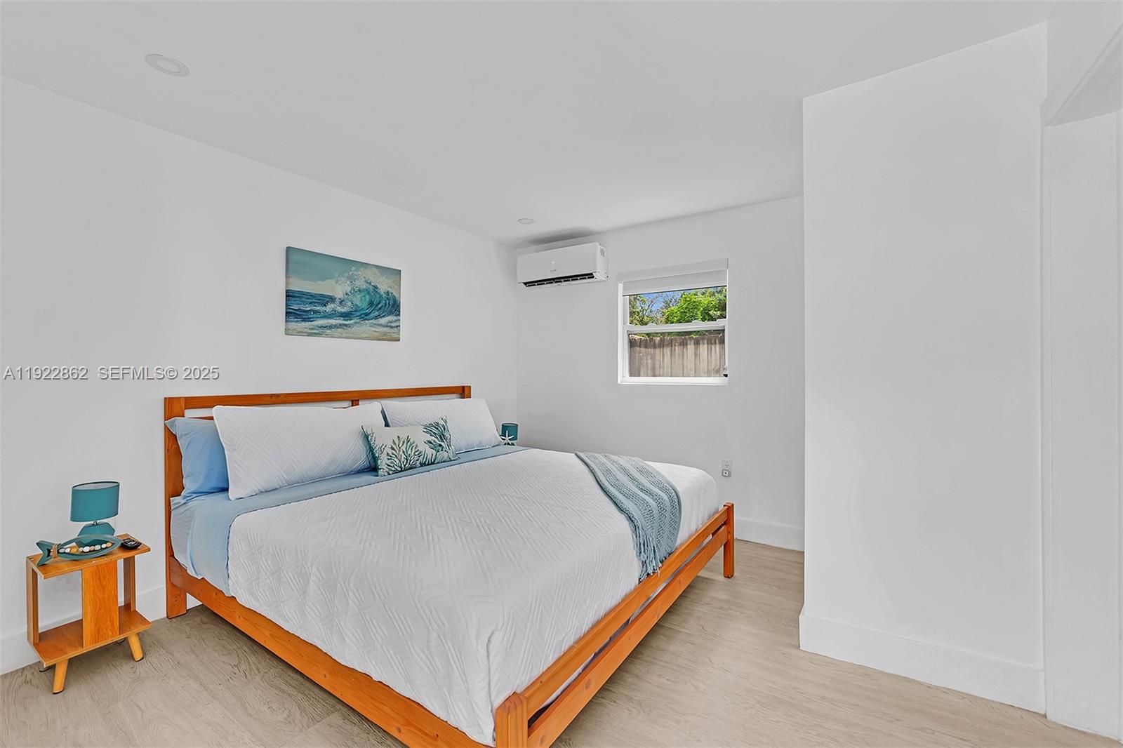 RIVERSIDE PARK - Residential