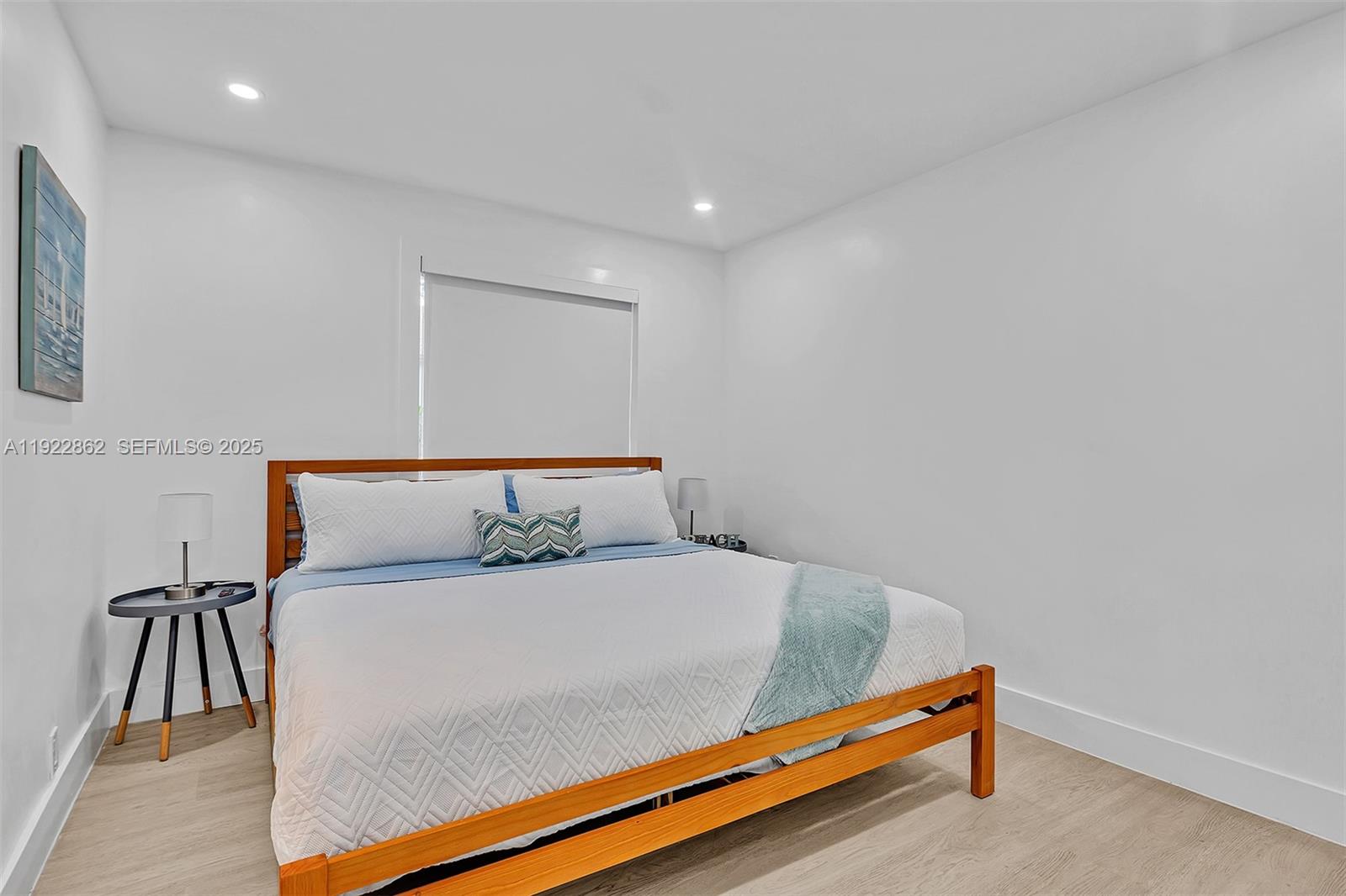 RIVERSIDE PARK - Residential