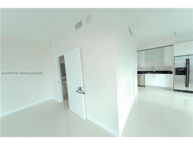 INFINITY AT BRICKELL COND - Residential Lease