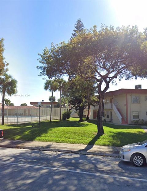 12840 SW 43rd Dr 274-B Miami FL 33175