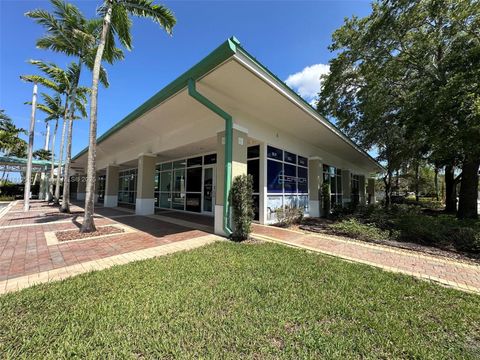 4875 Volunteer Rd 200 Davie FL 33330