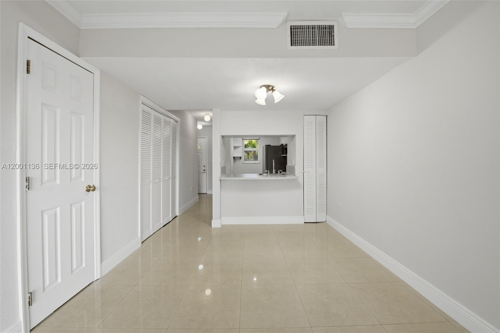 LAGUNA CLUB WEST CONDO BL - Residential Lease