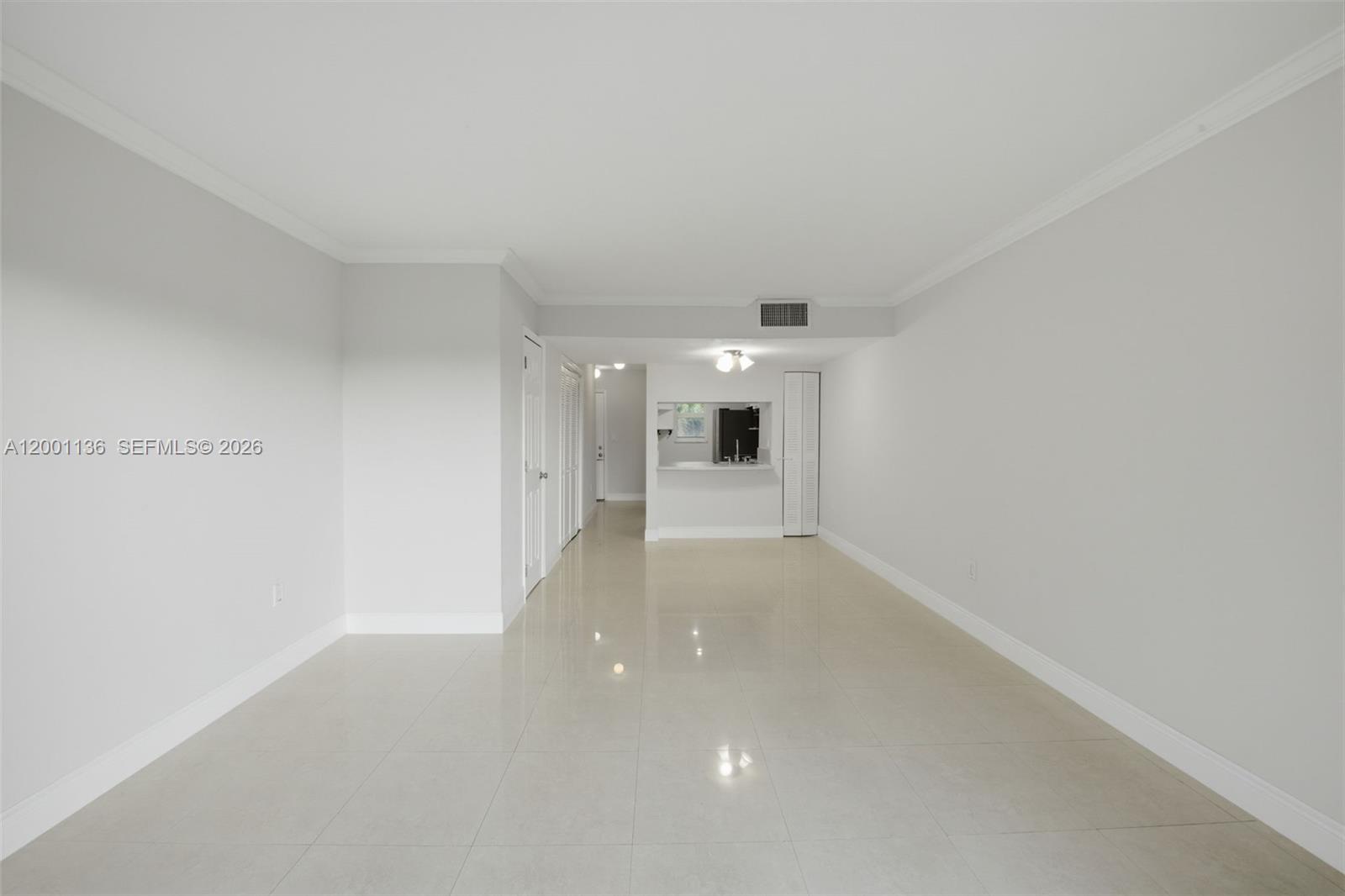 LAGUNA CLUB WEST CONDO BL - Residential Lease