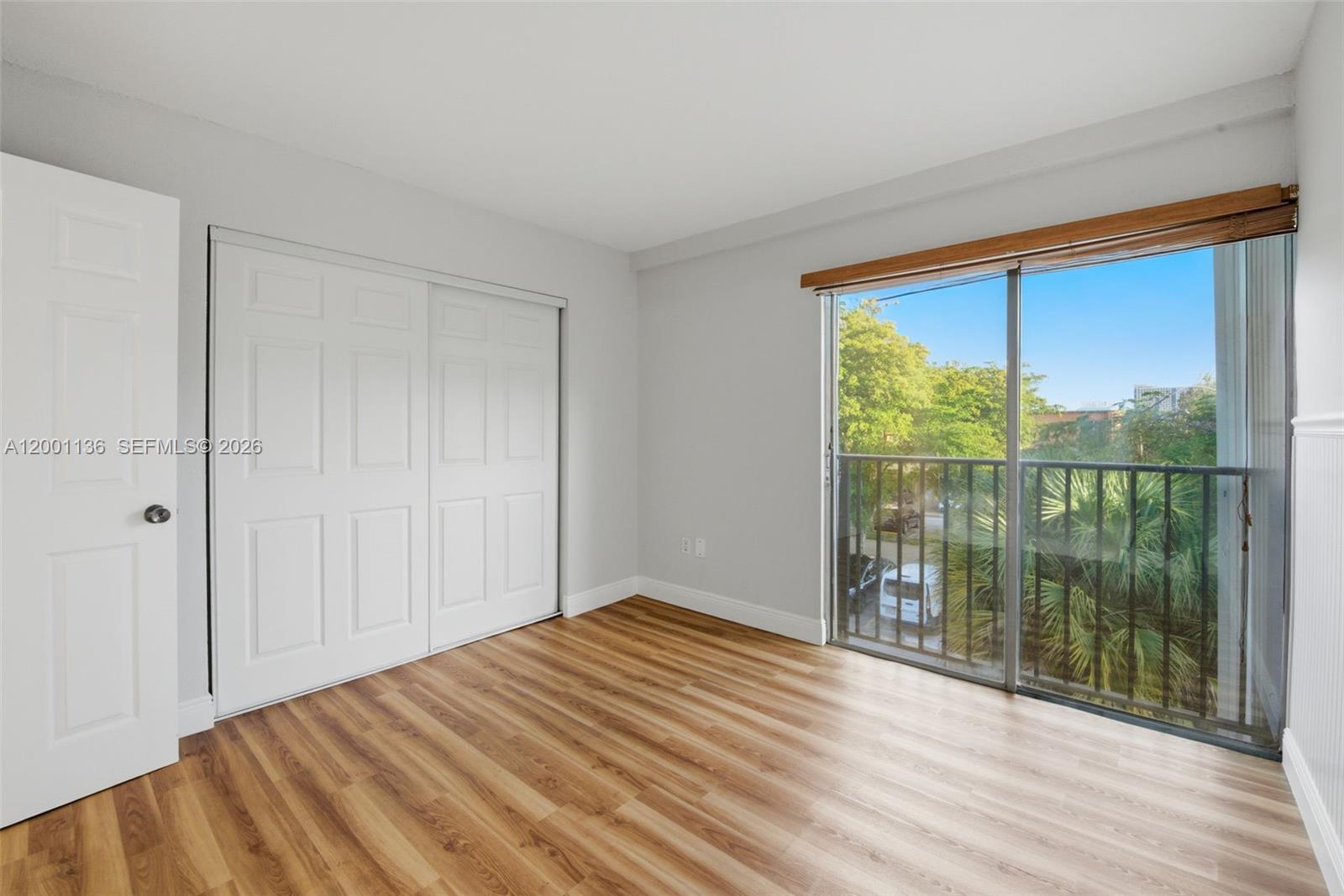 LAGUNA CLUB WEST CONDO BL - Residential Lease