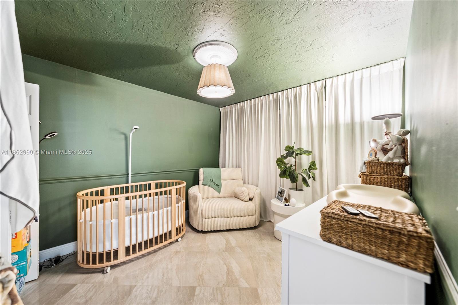 PLANTATION RACQUET CLUB - Residential