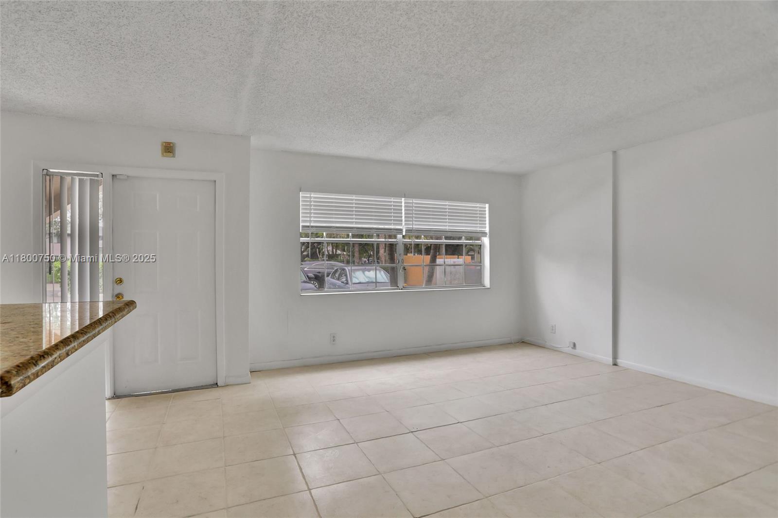 11496 NW 43rd St 11496