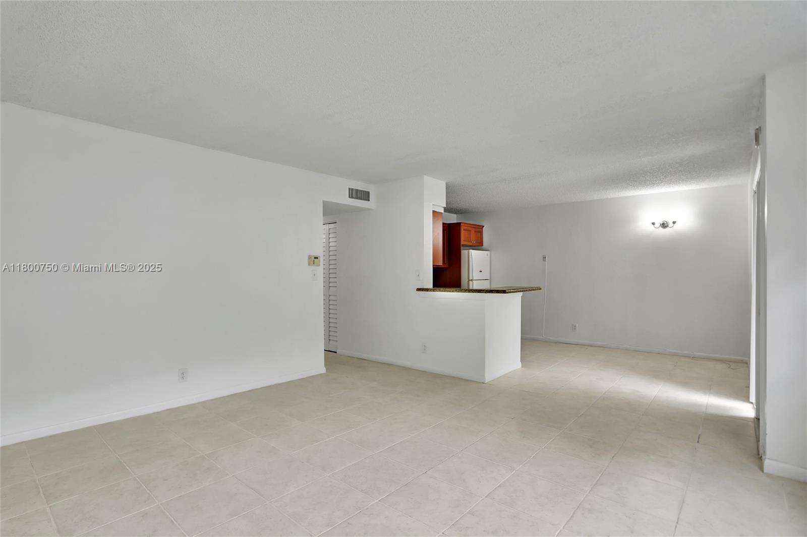 11496 NW 43rd St 11496