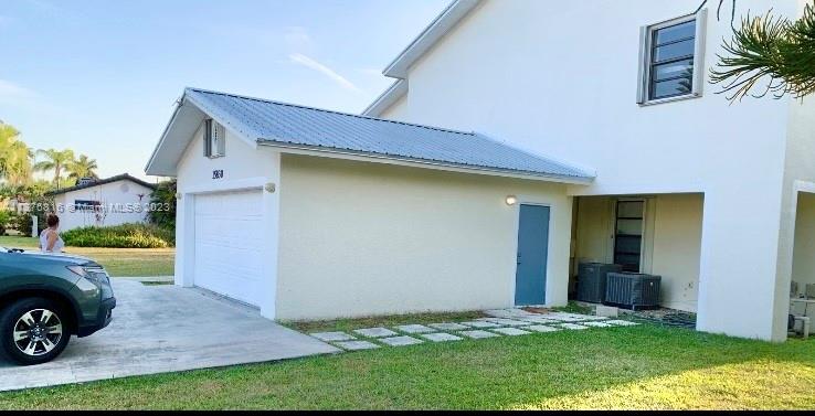 KINGS GRANT EAST - Residential Lease