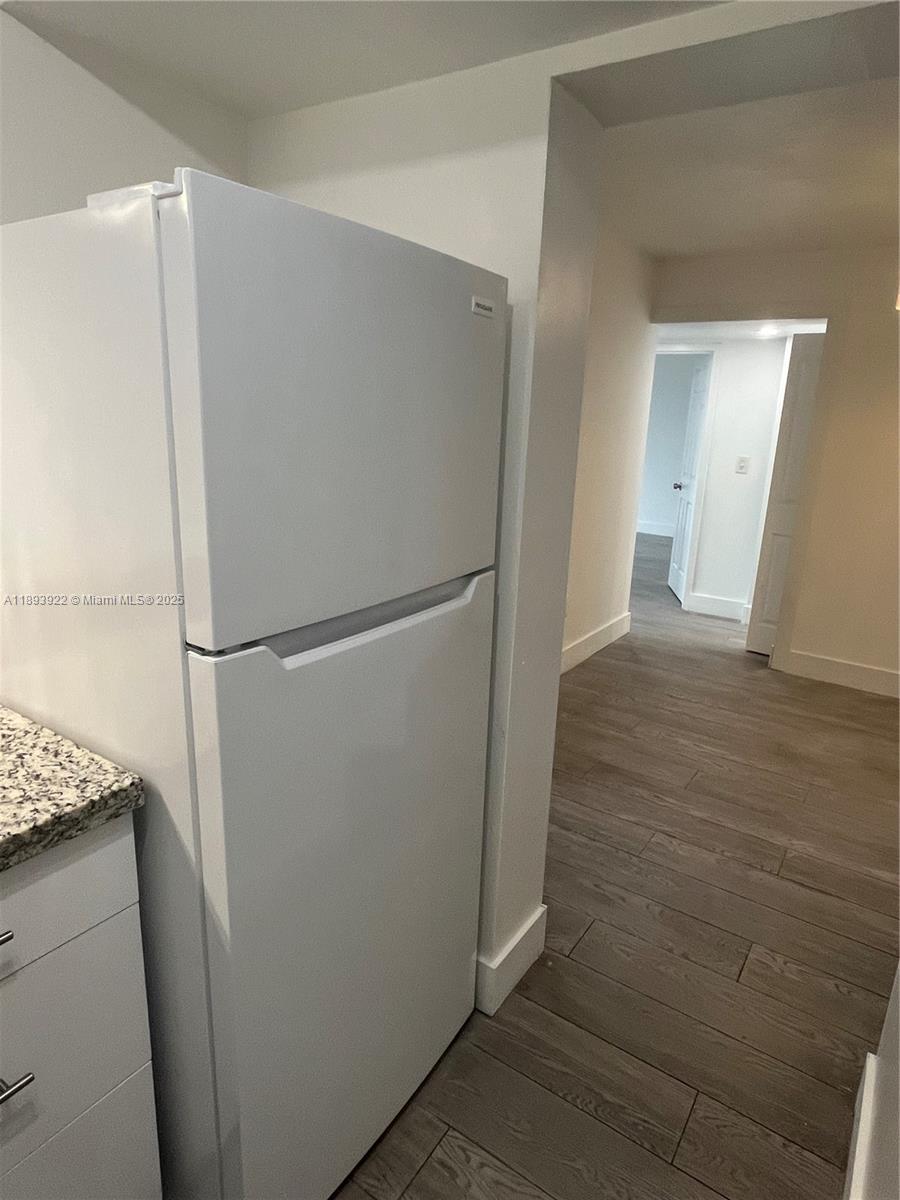 ISLA DEL MAR CONDO - Residential Lease