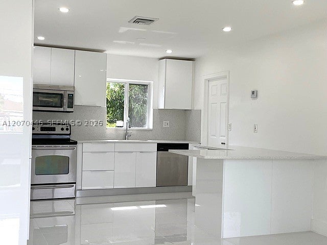 15900 SW 102nd Ave 0